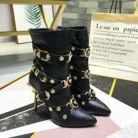 Picture of Versace Shoes _SKUVersacesz38-44GDT080820428